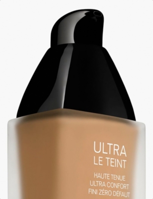 Chanel Bd61 Ultra Le Teint Ultrawear All-day Comfort Flawless Finish Foundation 30ml In Bd61