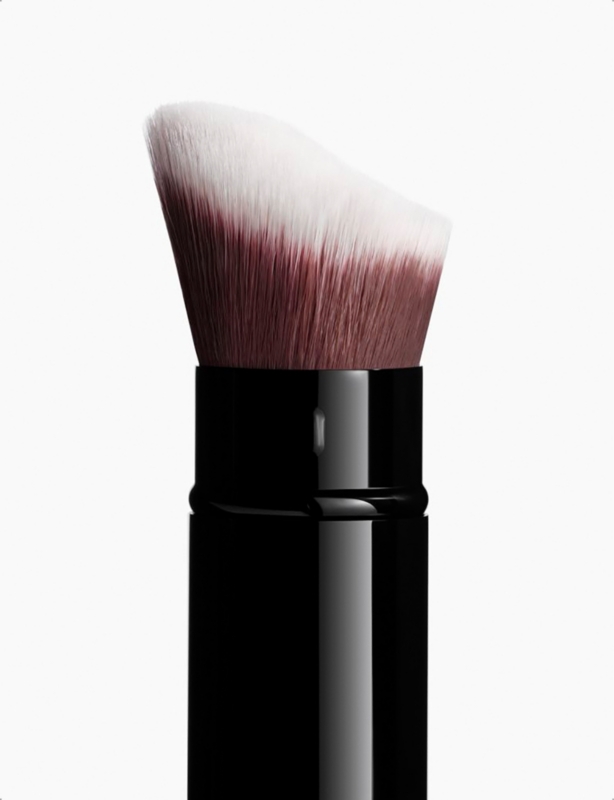 PINCEAU FOND DE TEINT RETRACTABLE N°103 Retractable Foundation Brush