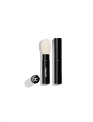 Chanel Retractable Highlighter Brush 111 