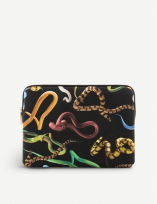 SELETTI: Seletti wears TOILERPAPER snake-print 13” canvas laptop case 34cm x 25cm