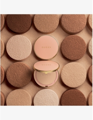 Shop Gucci 2 Poudre De Beauté Matte Compact Powder 10g