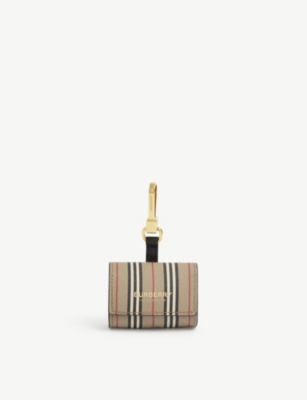airpods pro burberry case