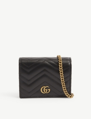 purse with gg logo