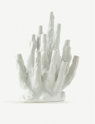 Gedwongen Luiheid Systematisch POLS POTTEN - Norman Trapman Coral 20-tulip porcelain vase 45cm |  Selfridges.com