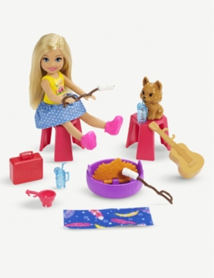 barbie club chelsea camper