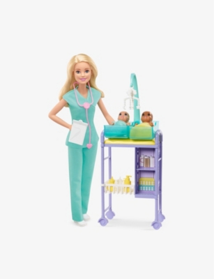 barbie baby doctor