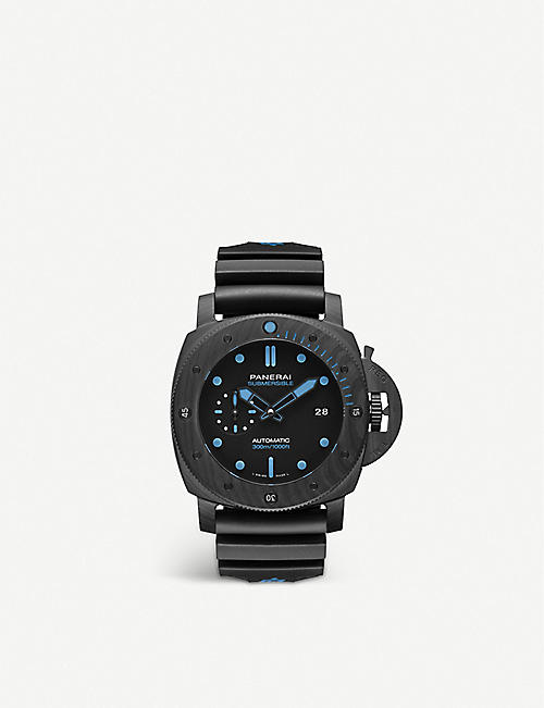 PANERAI: PAM01616 Submersible CARBOTECH&trade; and rubber watch