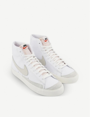 nike blazer mid 77 trainers in heritage white