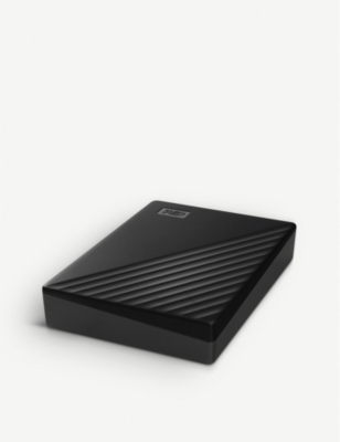 WESTERN DIGITAL: My Passport portable hard drive 4TB