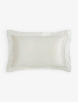 The White Company Chalk Audley Breakfast Silk Pillowcase 30cm X 50cm