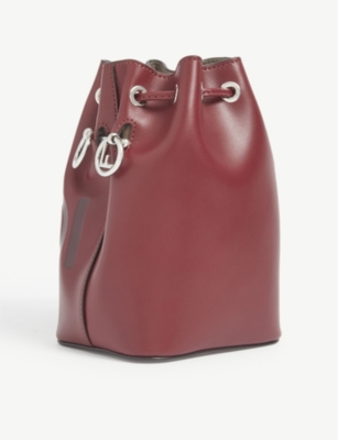 fendi mon tresor logo