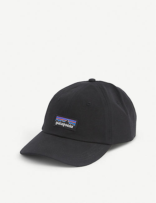 PATAGONIA：P-6 Label Trad徽标贴布有机棉和NetPlus™棒球帽