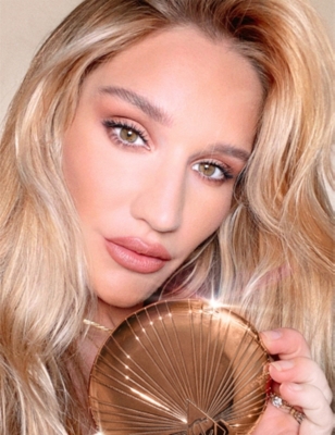 Charlotte Tilbury Airbrush Bronzer Refill 16g In 4 Deep