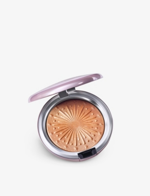 MAC: Frosted Firework Extra Dimension Skinfinish 9g