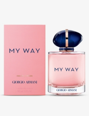 giorgio armani rose milano
