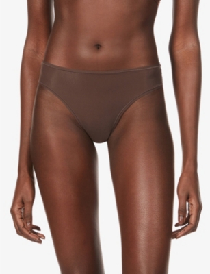 Shop Skims Women's Cocoa Fits Everybody Mid-rise Stretch-woven Thong