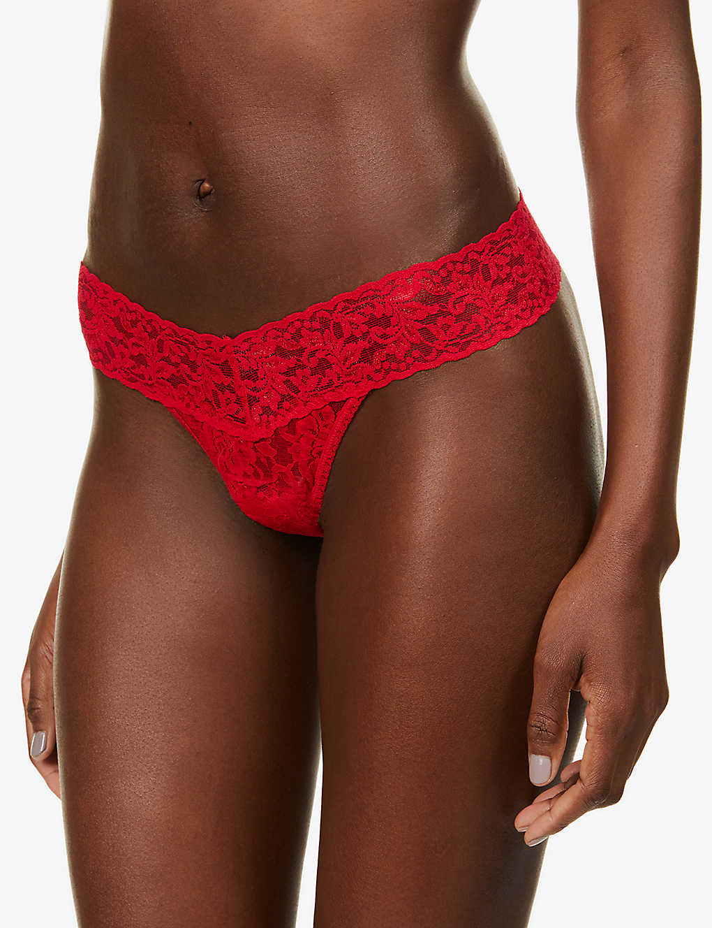 Hanky Panky Hp Sig Lace Low Thong In Red