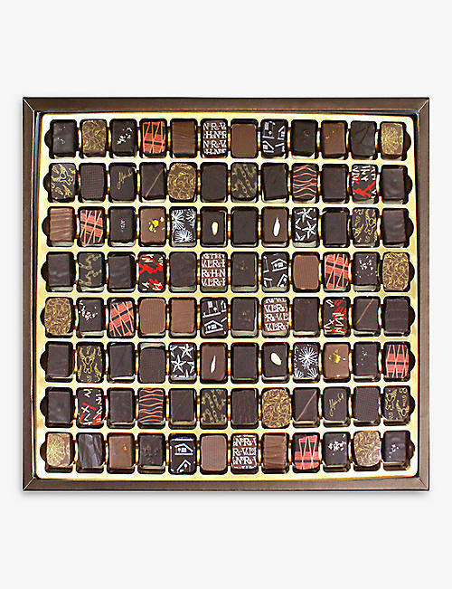 ARTISAN DU CHOCOLAT: Black and Gold Couture box of 96