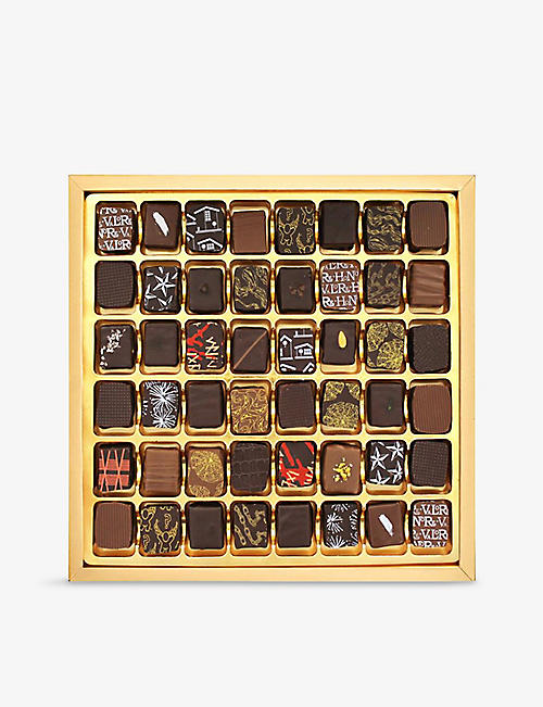 ARTISAN DU CHOCOLAT: Black and Gold Couture assorted chocolates 345g
