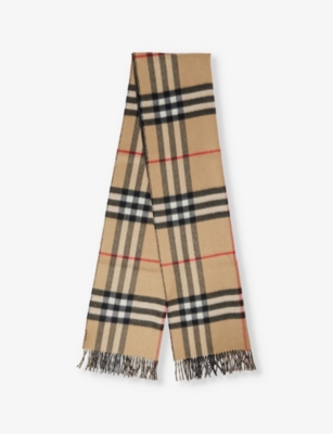 BURBERRY: Giant check tasselled-trim cashmere scarf