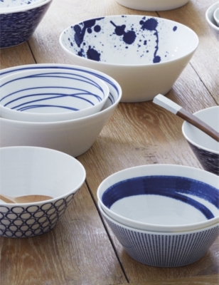 ROYAL DOULTON: Pacific porcelain cereal bowls set of six