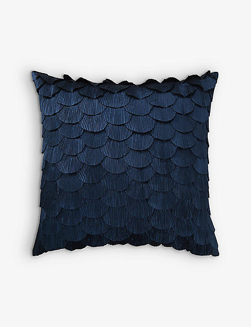 YVES DELORME: Ombelle fringed cotton cushion cover