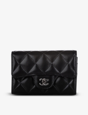 gucci lipstick painted veil