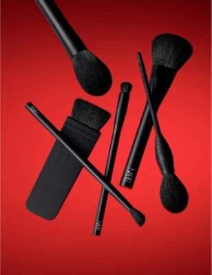 Nars Ars #10 Radiant Creamy Concealer Brush