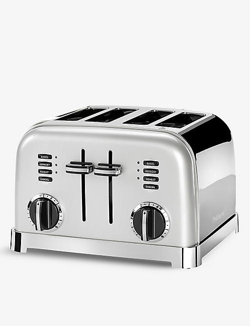 CUISINART: Four-slice toaster
