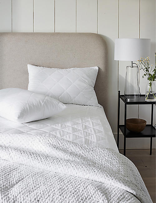 THE WHITE COMPANY: Quilted double cotton mattress protector