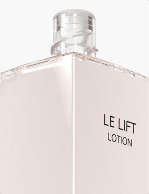 CHANEL: <strong>LE LIFT LOTION</strong> Smooth - Firms - Plumps Bottle 150ml