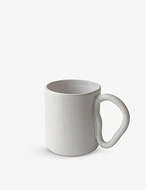 HOOD CERAMICS: Lug stoneware clay mug