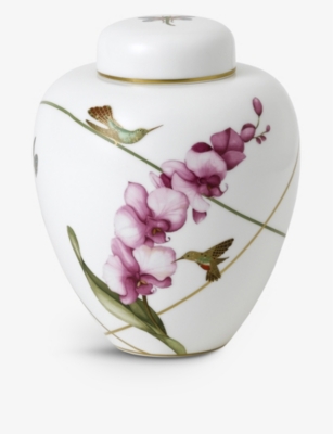 WEDGWOOD: Hummingbird hand-painted fine bone china lidded vase 15cm