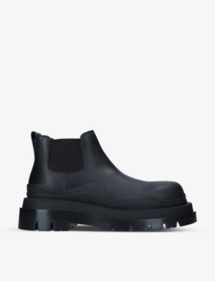 Fugtig Defekt korn BOTTEGA VENETA - Tire leather ankle boots | Selfridges.com