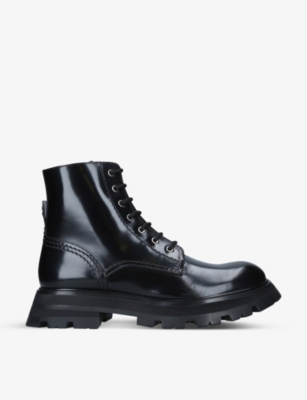 Alexander Mcqueen Wander Glossed-leather Exaggerated-sole Ankle Boots In Black