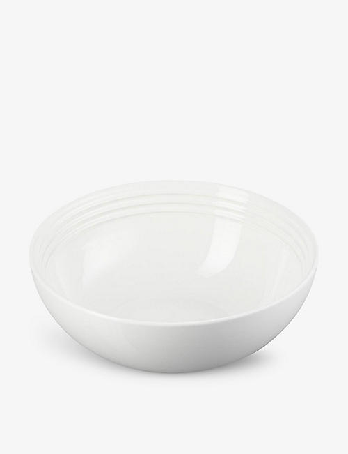 LE CREUSET: Medium stoneware serving bowl 24cm