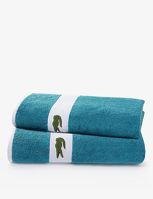 LACOSTE: Casual logo-embroidered organic-cotton bath towel 140cm x 70cm