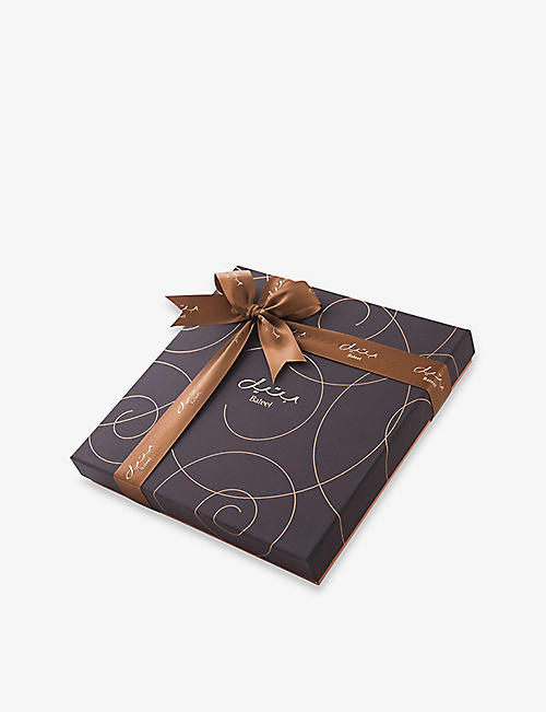 BATEEL: Celine Ajwa Medina gift box 165g