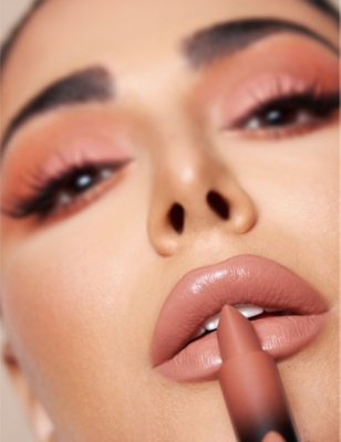 HUDA BEAUTY: Power Bullet Cream Glow Sweet Nude lipstick 3g