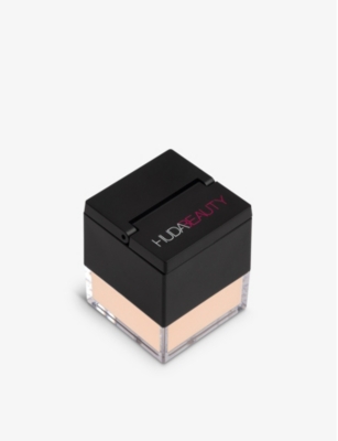 HUDA BEAUTY: Baby Bake loose powder 6g
