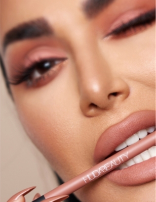 Shop Huda Beauty Sandy Beige Lip Contour 2.0 Lip Liner 0.5g
