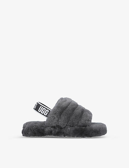 UGG: Fluff Yeah logo-strap sheepskin sandals 7-9 years