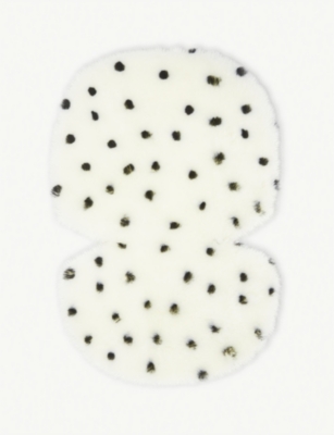 BINIBAMBA: Polka dot-patterned sheepskin pram snuggler