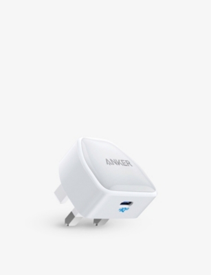 THE TECH BAR: Powerpoint 3 Nano 20W UK charge plug