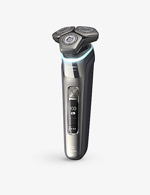 PHILIPS: Series 9000 electric shaver