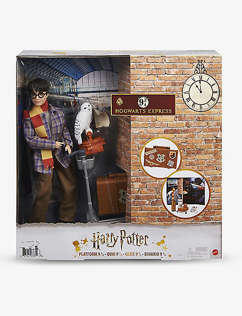 WIZARDING WORLD: Harry Potter at Platform 9 ¾ doll 12.5cm