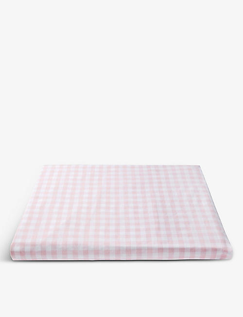 THE LITTLE WHITE COMPANY: Gingham cotton fitted cot sheet 70cm x 140cm