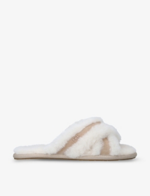 Ugg Scuffita Womens Shearling Cozy Slide Slippers In Cream