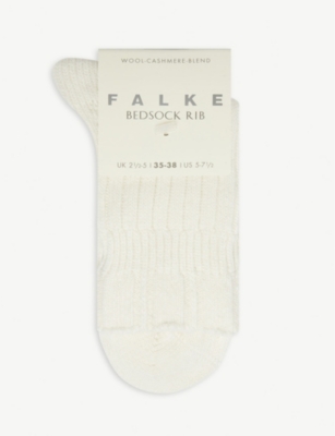 Falke Bedsock Ribbed Knitted Wool-blend Socks In 2049 Off White