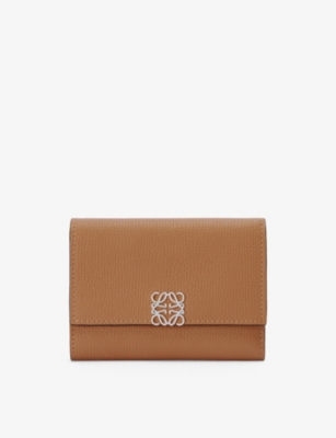 Loewe Anagram-embellished Grained Leather Wallet In Tan